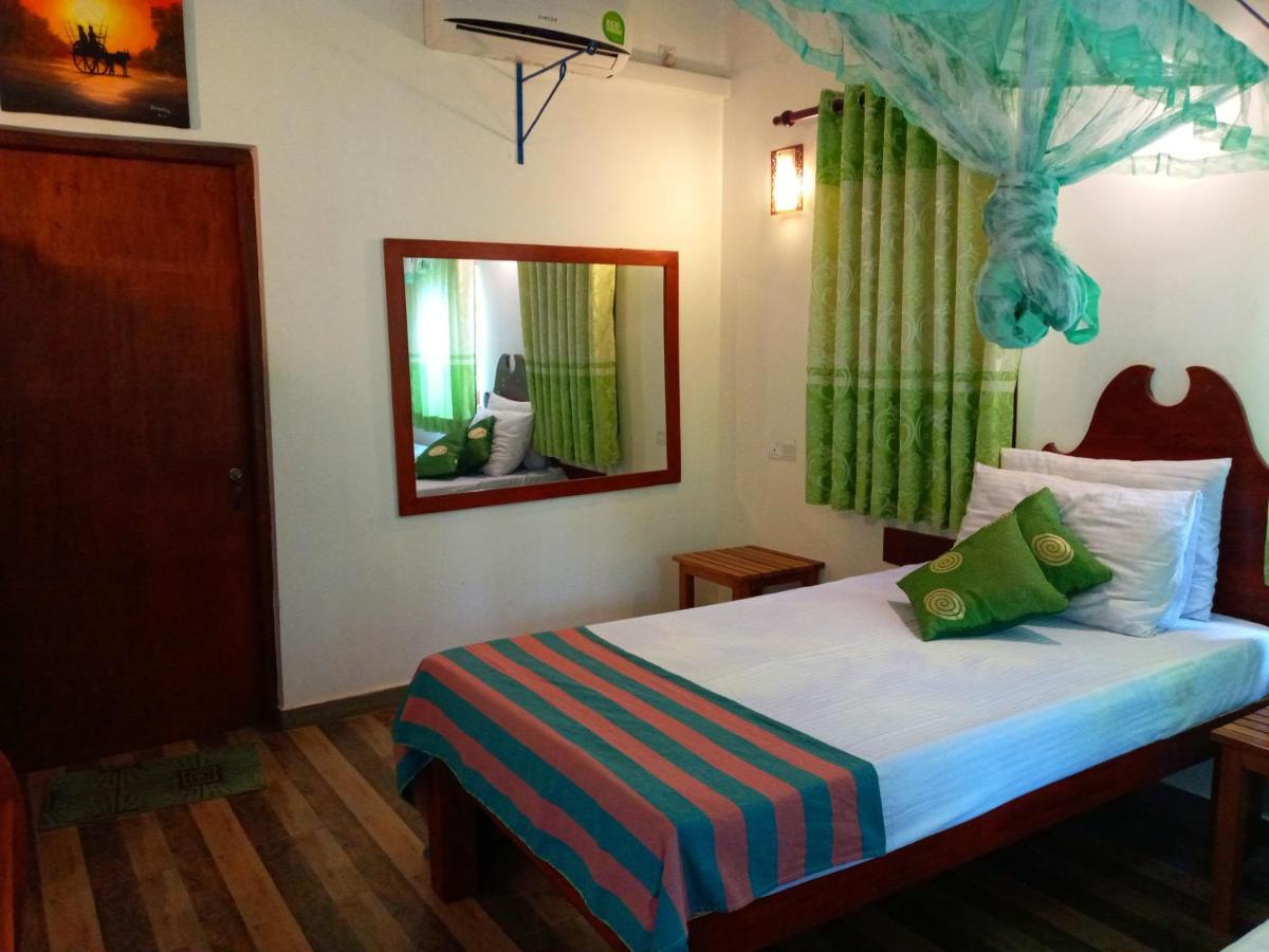 Hideaway Homestay Habarana Εξωτερικό φωτογραφία